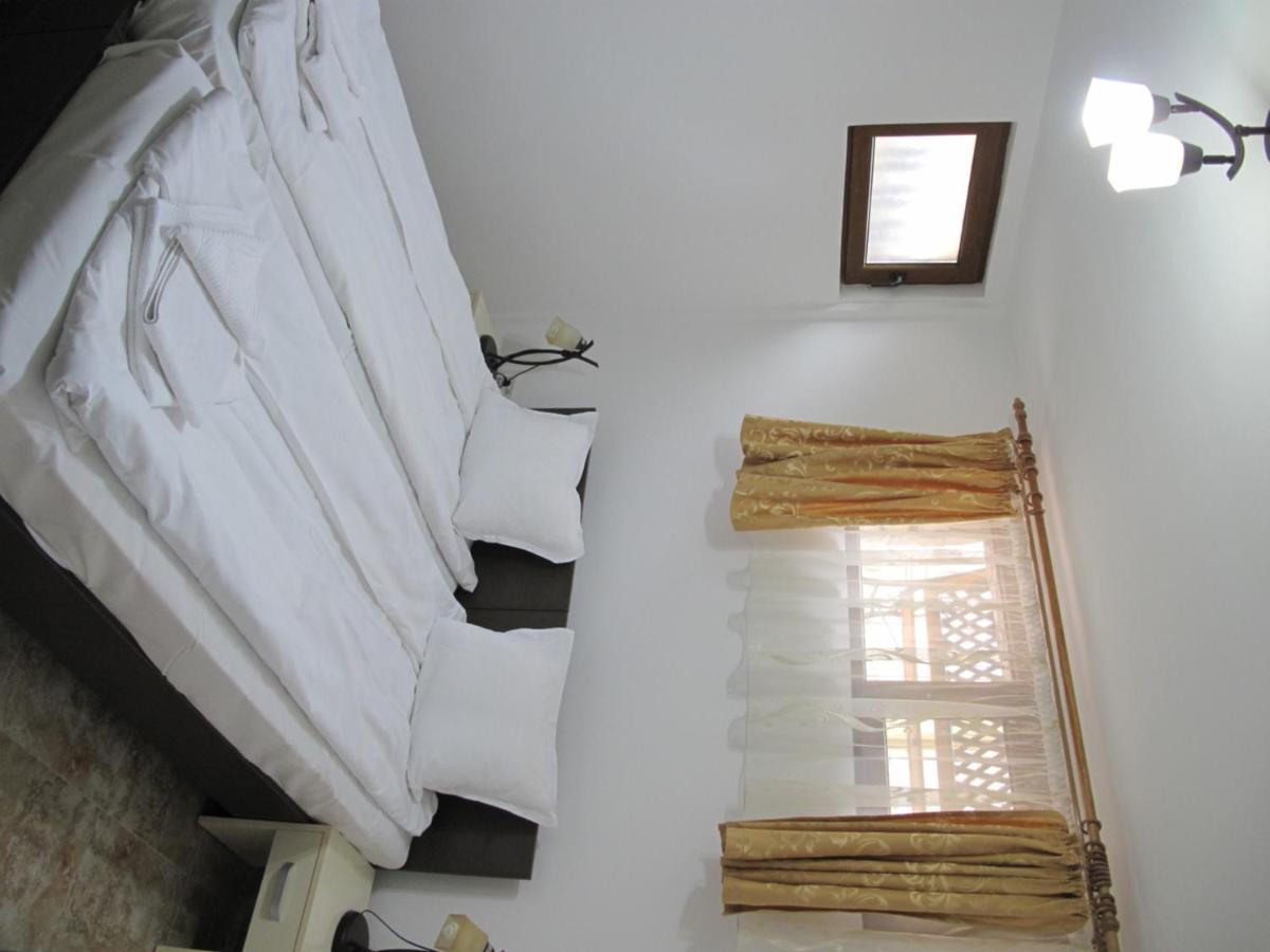 Отель Rosiem House Текиргьол Экстерьер фото