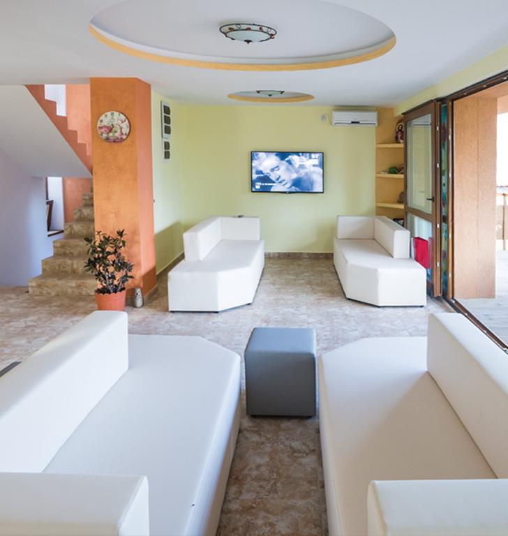 Отель Rosiem House Текиргьол Экстерьер фото