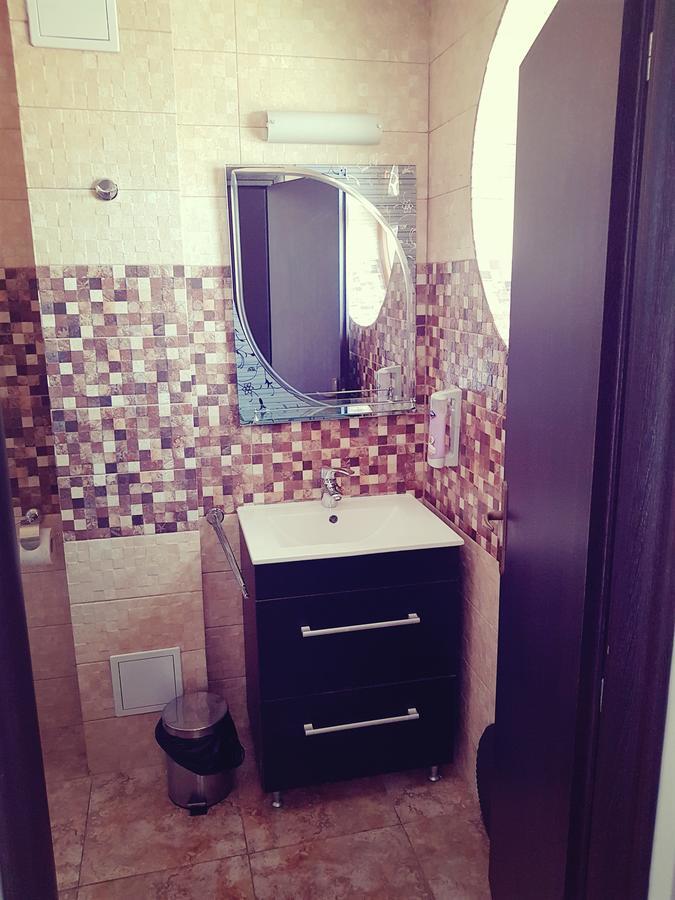 Отель Rosiem House Текиргьол Экстерьер фото
